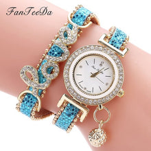 Load image into Gallery viewer, FanTeeDa Top Brand Women Bracelet Watches Ladies Love Leather Strap Rhinestone Quartz Wrist Watch Luxury Fashion Quartz Watch
